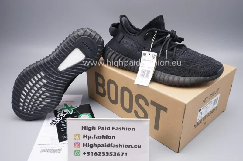 Yeezy Boost 350 V2 Onyx - Image 3