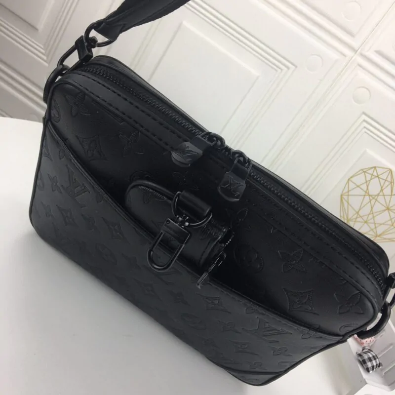 Louis Vuitton Duo Messenger Bag Black - Image 8