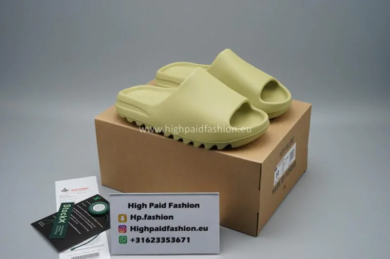 Yeezy Slide Resin