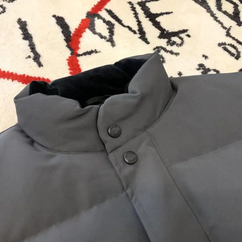 Canada Goose Bodywarmer Grey - Image 8