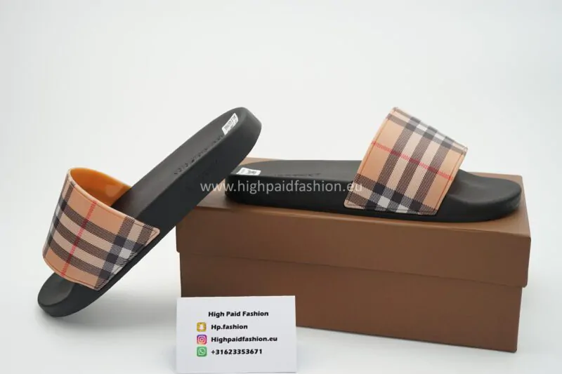 Burberry Sandals - Image 3