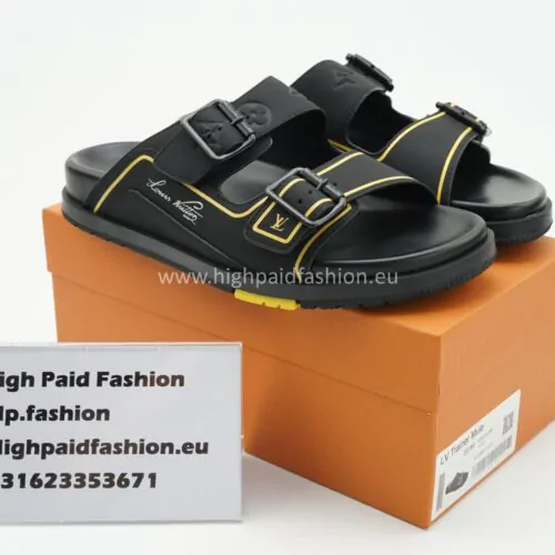 Louis Vuitton Sandals Geel